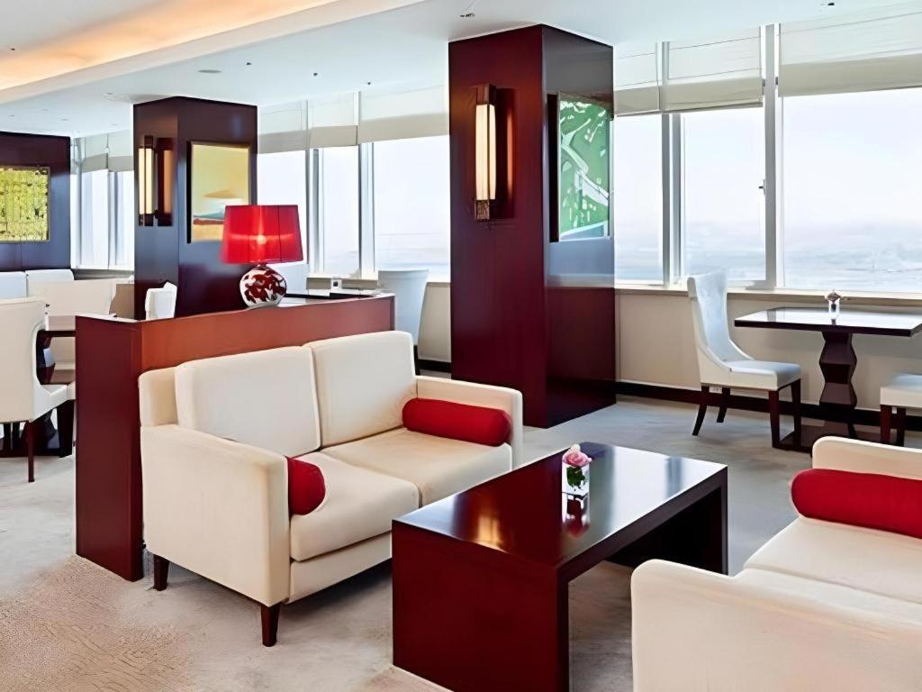 Crowne Plaza Shanghai Pudong By Ihg Екстериор снимка