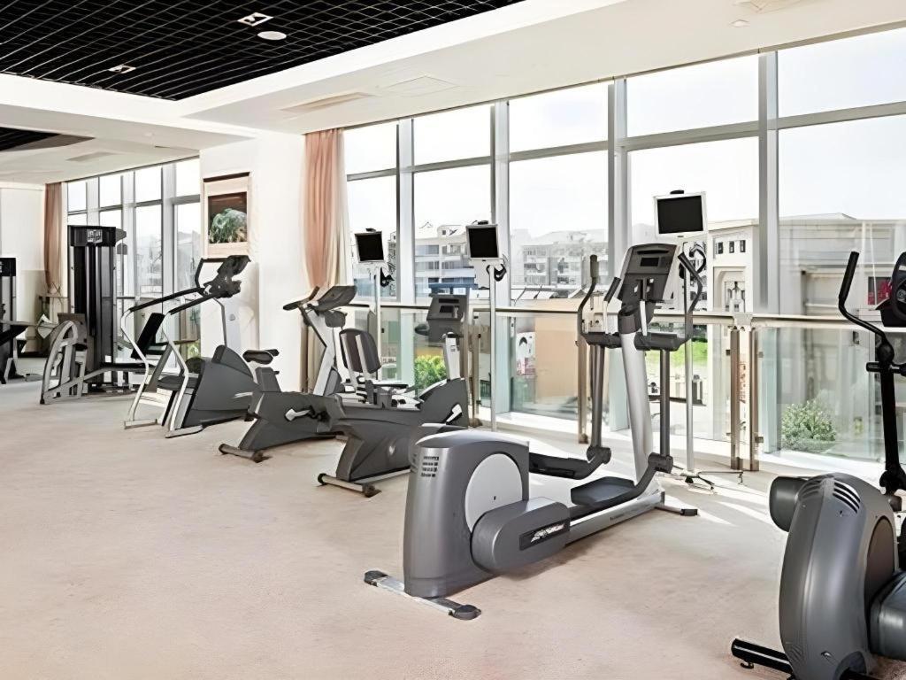 Crowne Plaza Shanghai Pudong By Ihg Екстериор снимка